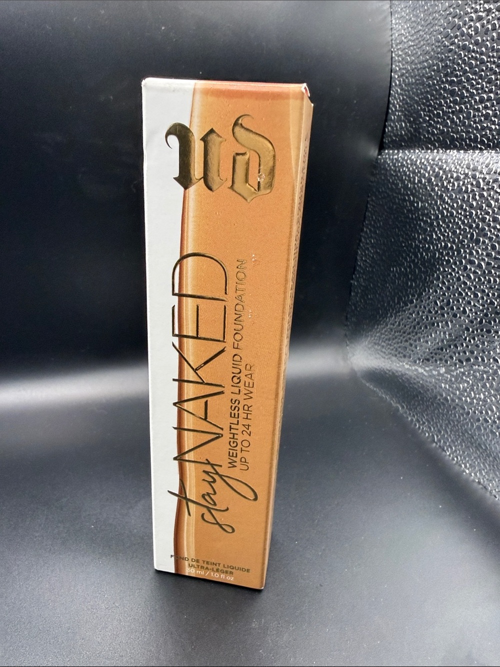 Urban Decay Stay Naked Weightless Liquid Foundation - 40CP- light med cool pink